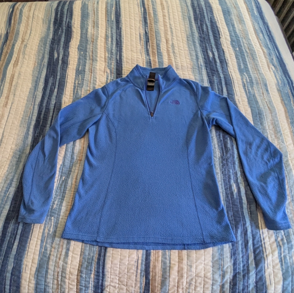 The North Face Blue Fleece Pullover - Picture 3 of 5